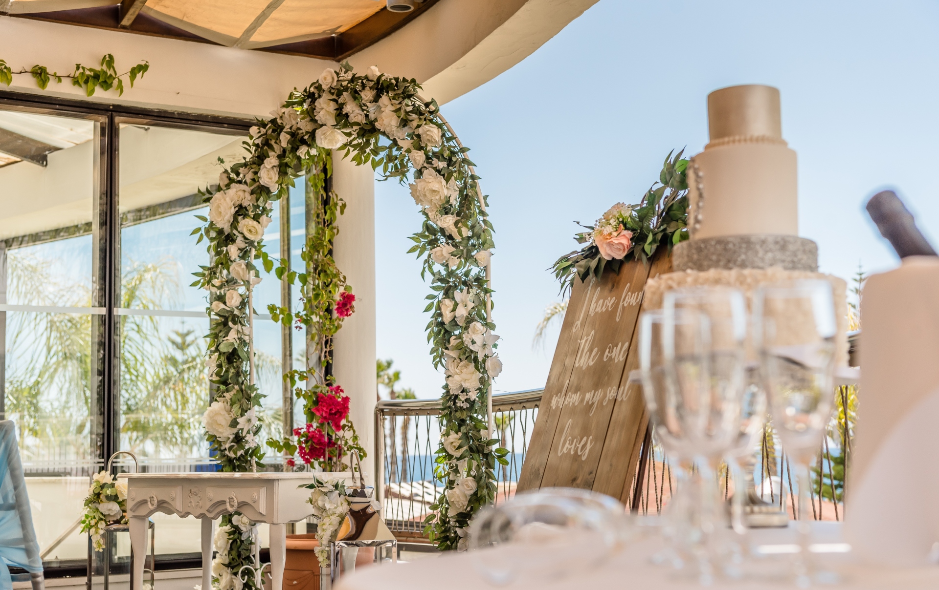 Book your wedding day in Louis Ledra Beach Paphos